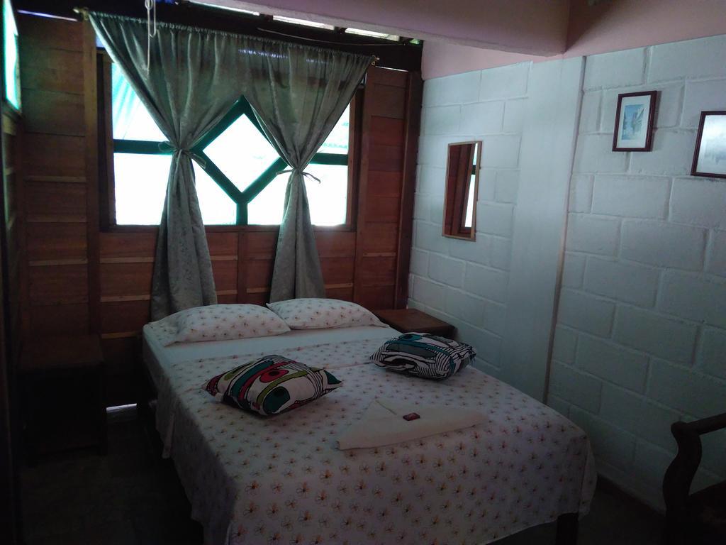 Hostal กาปูร์กานา ภายนอก รูปภาพ