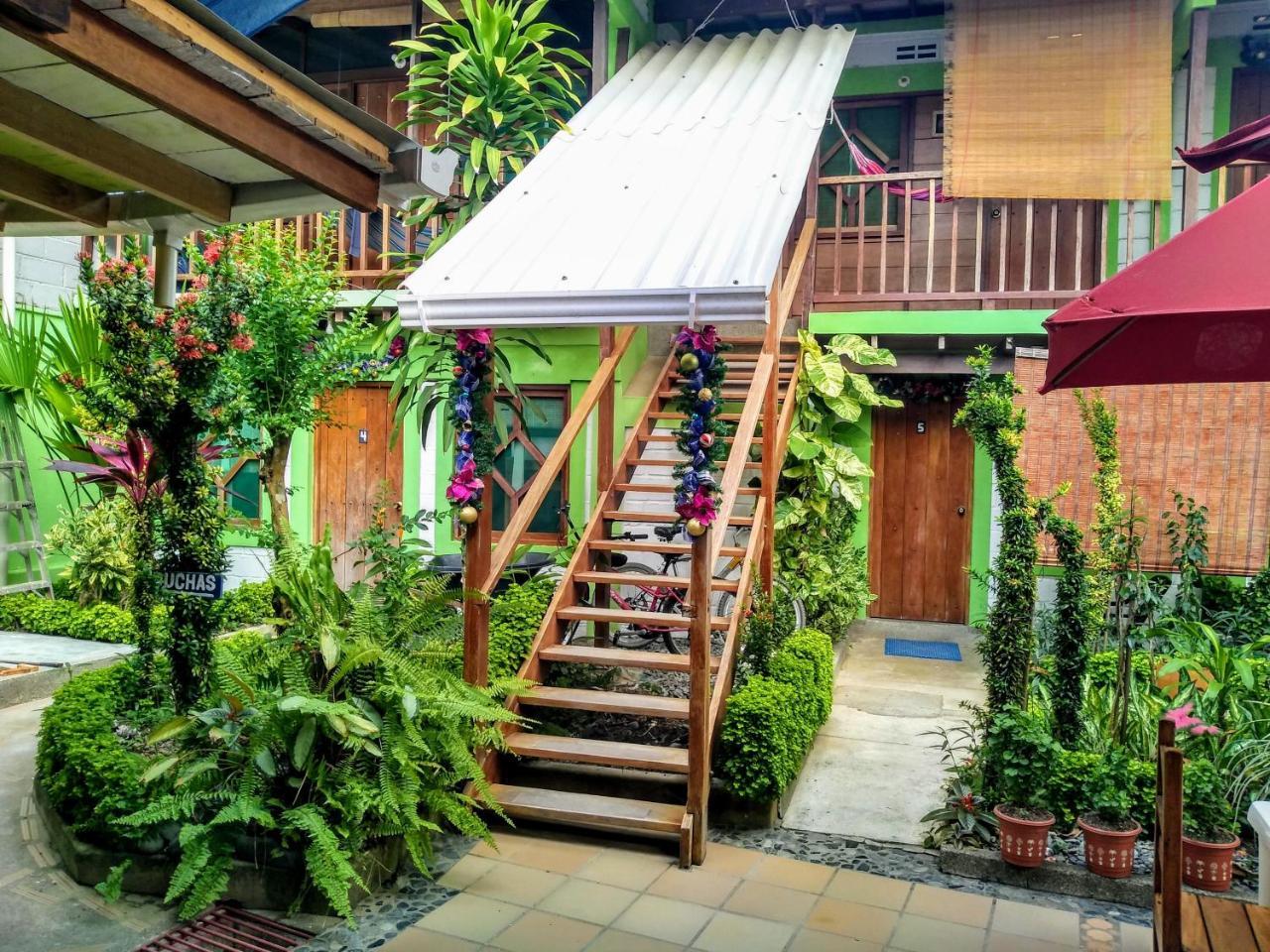 Hostal กาปูร์กานา ภายนอก รูปภาพ